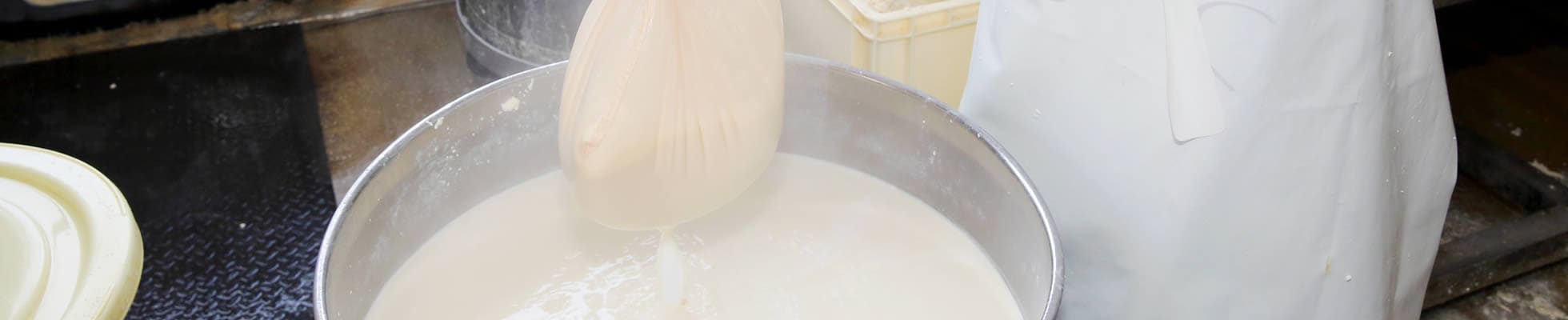 柔らか絞り製法で作るおいしい豆乳